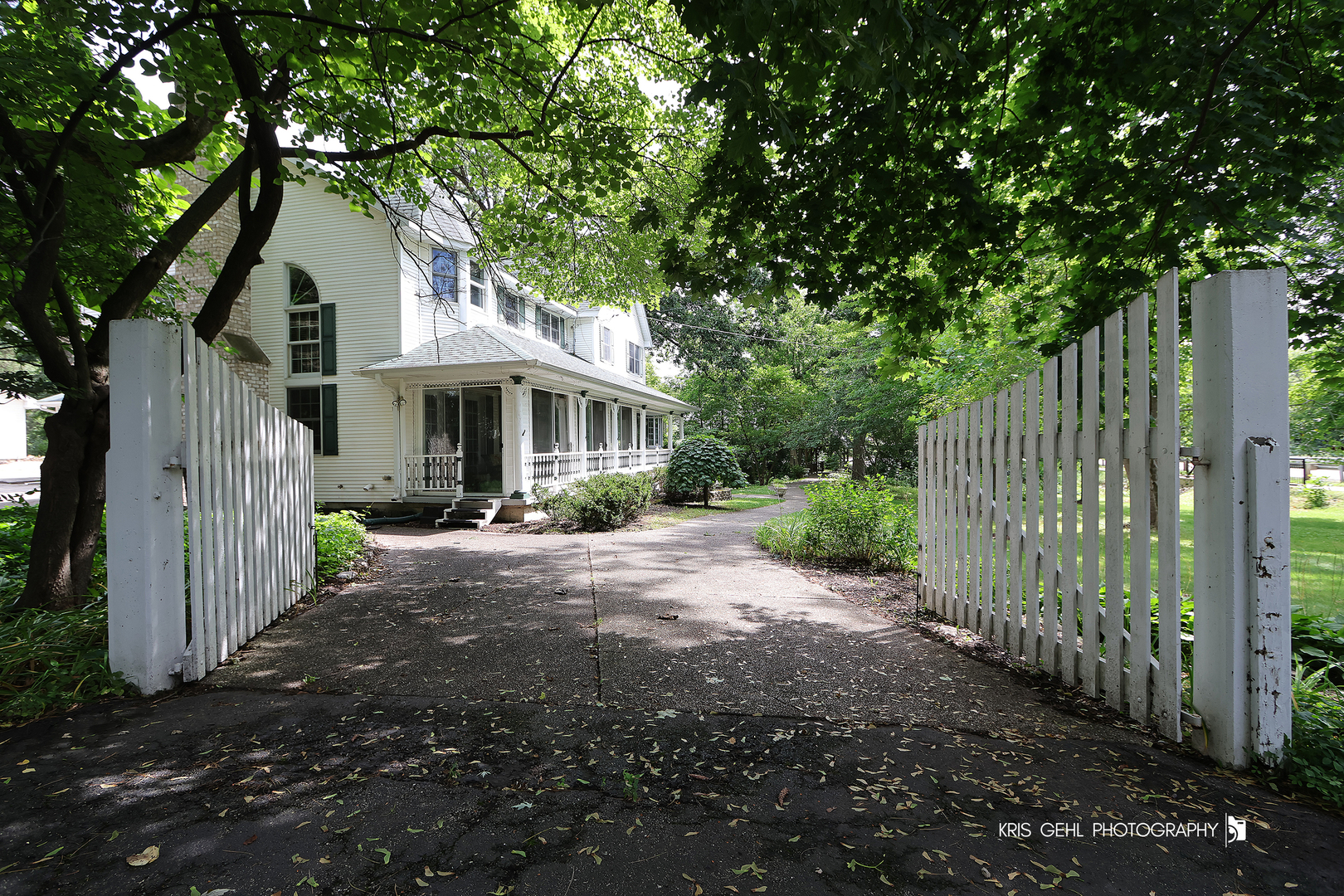 2214 MAIN STREET Road, Spring Grove, IL 60081