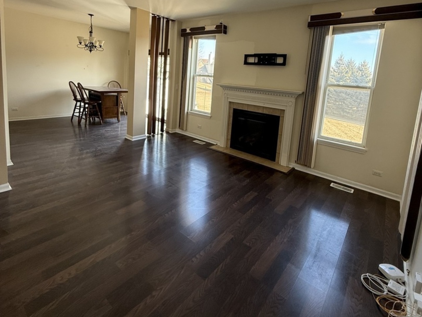 286 Wolverine Drive, Oswego, IL 60543