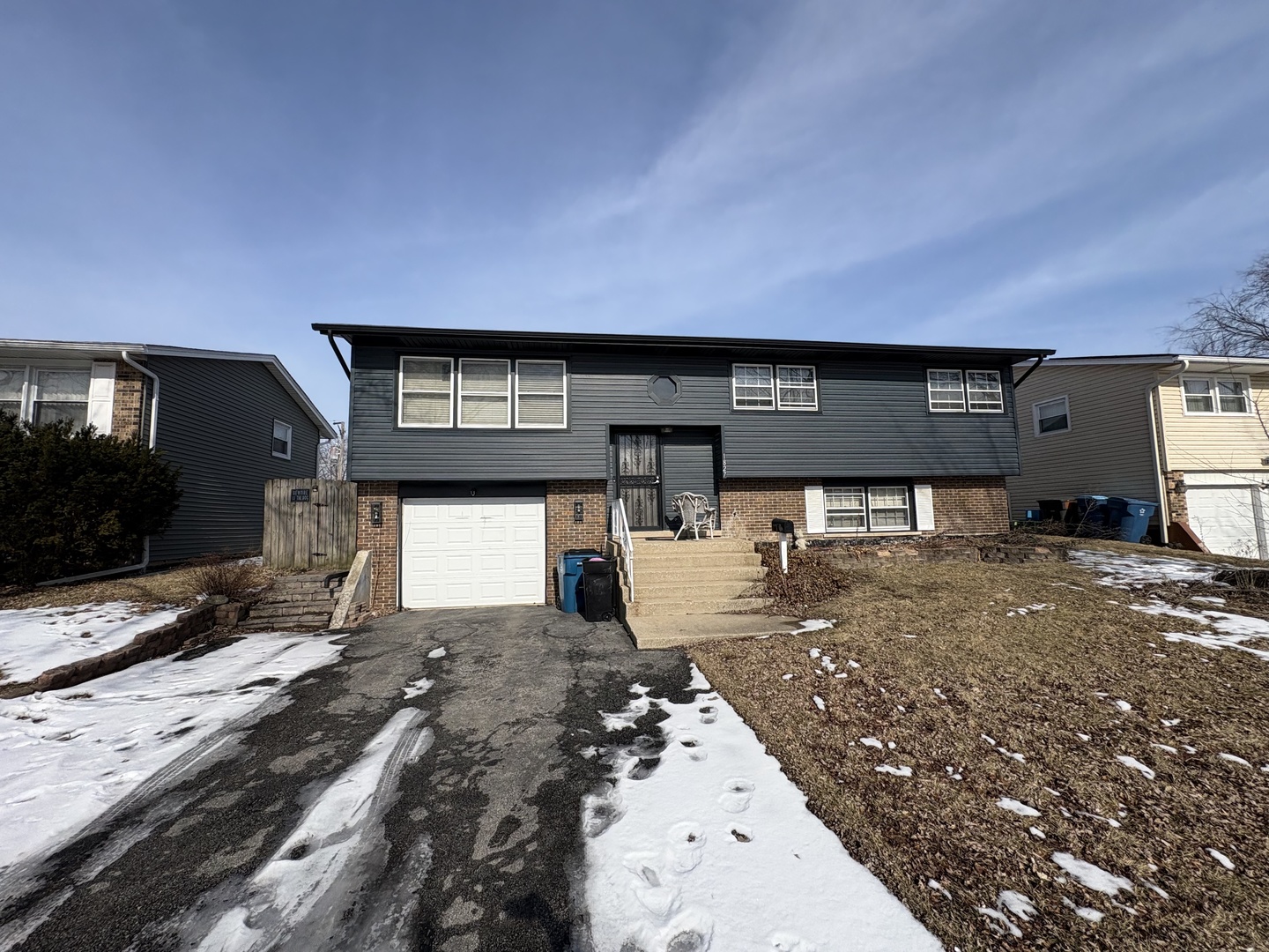 1827 218th Place, Sauk Village, IL 60411