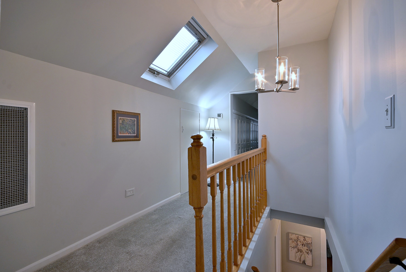 225 S Fairview Avenue, Elmhurst, IL 60126