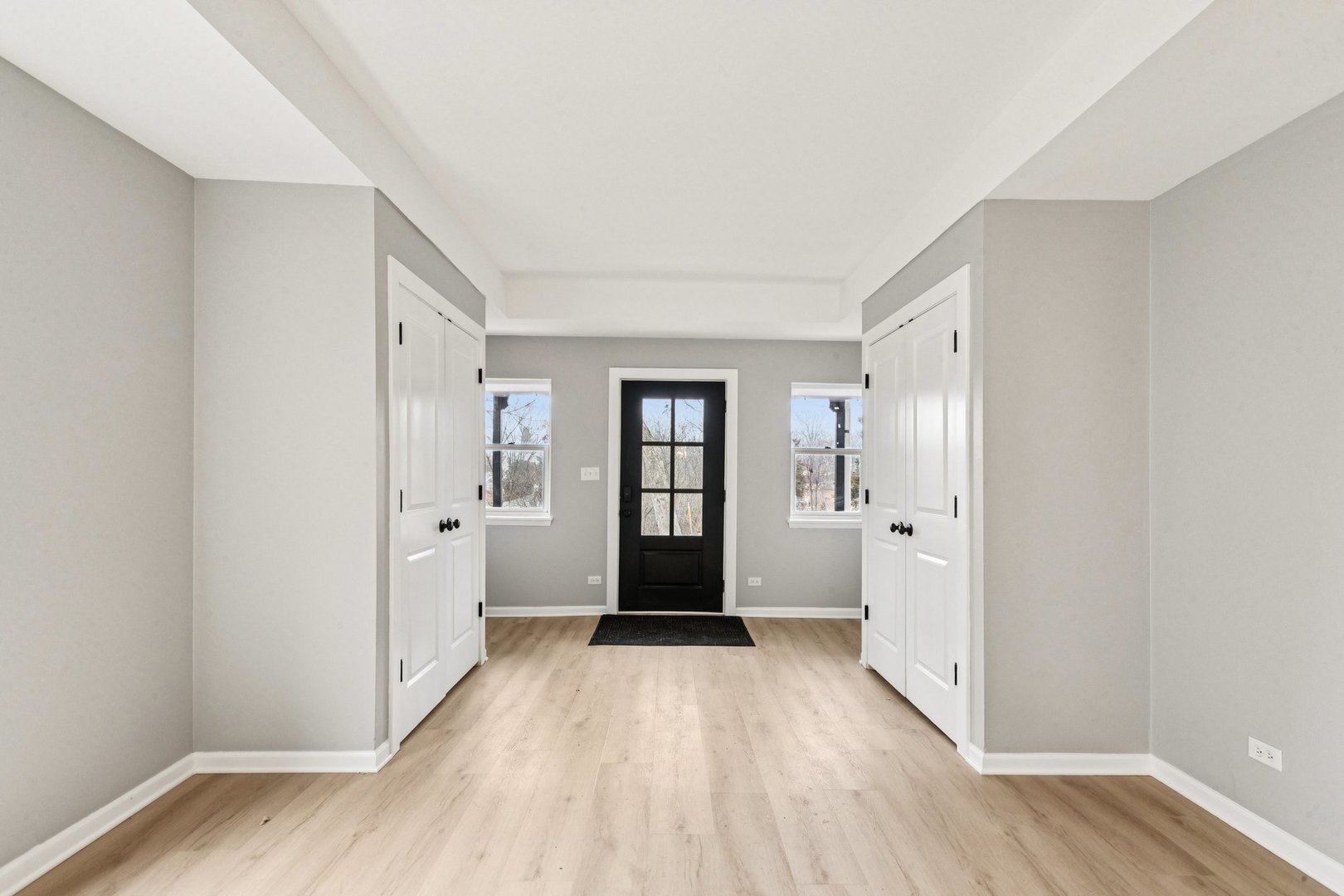 21688 W Ravine Drive, Lake Zurich, IL 60047