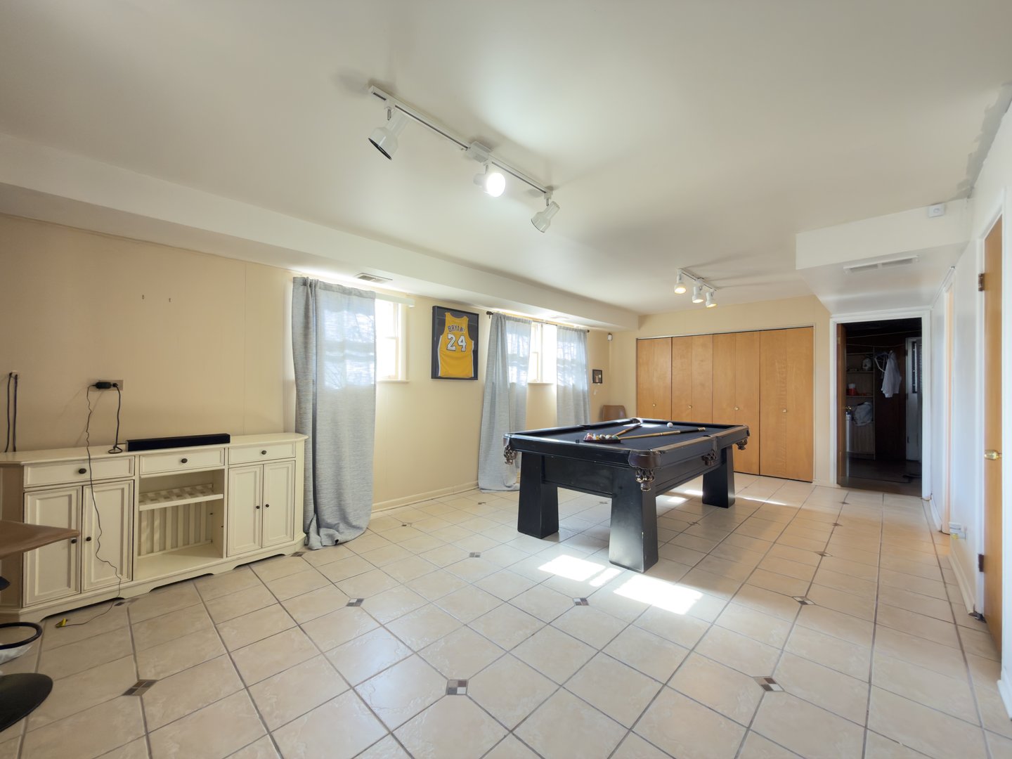 126 Indiana Street, Park Forest, IL 60466