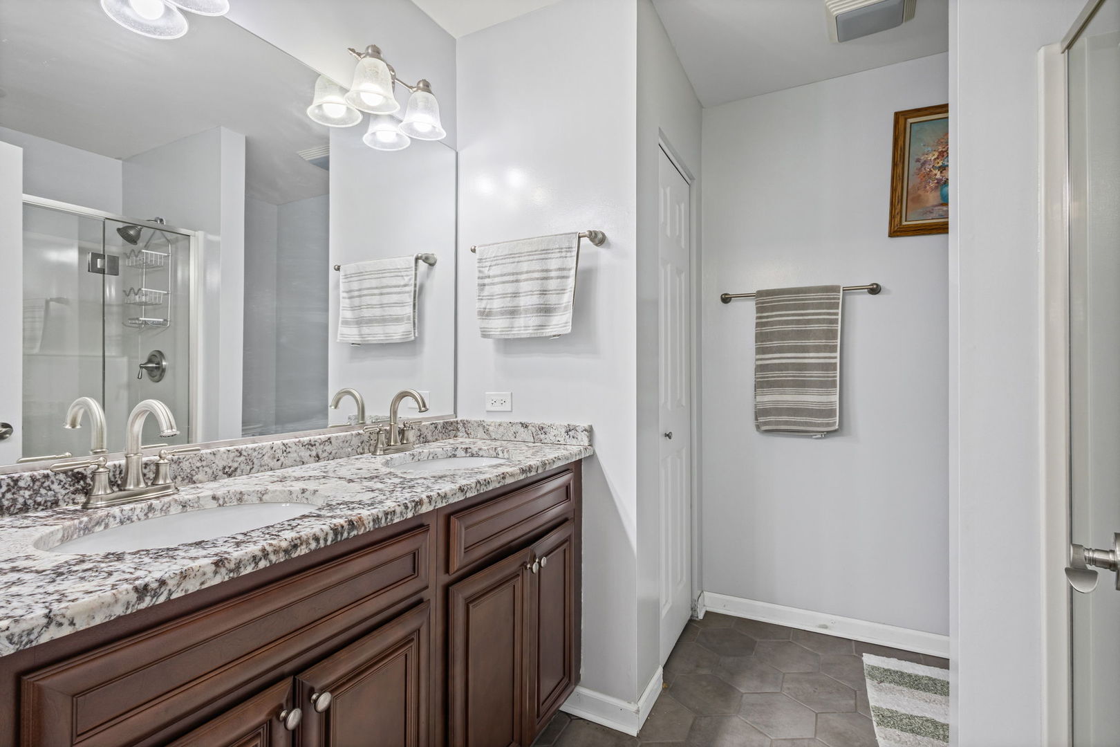 822 Hanson Avenue, McHenry, IL 60050