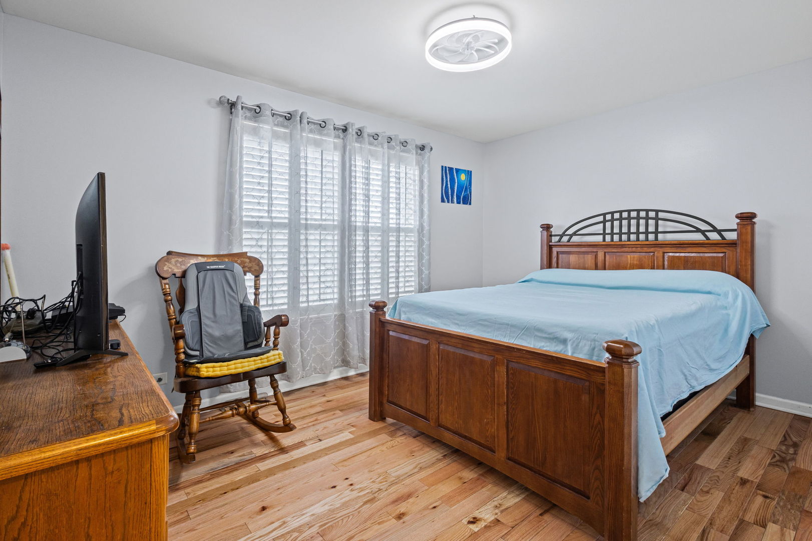 822 Hanson Avenue, McHenry, IL 60050