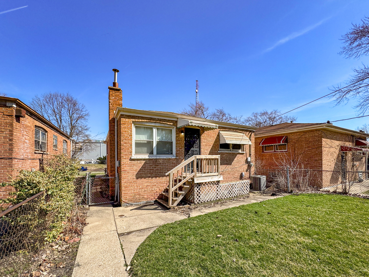 12326 S Indiana Avenue, Chicago, IL 60628
