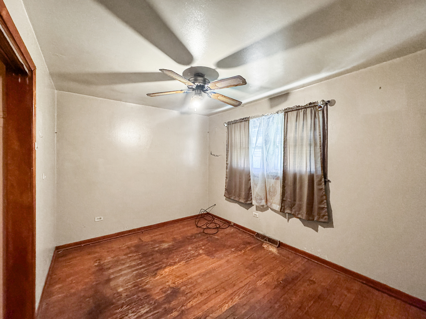 12326 S Indiana Avenue, Chicago, IL 60628