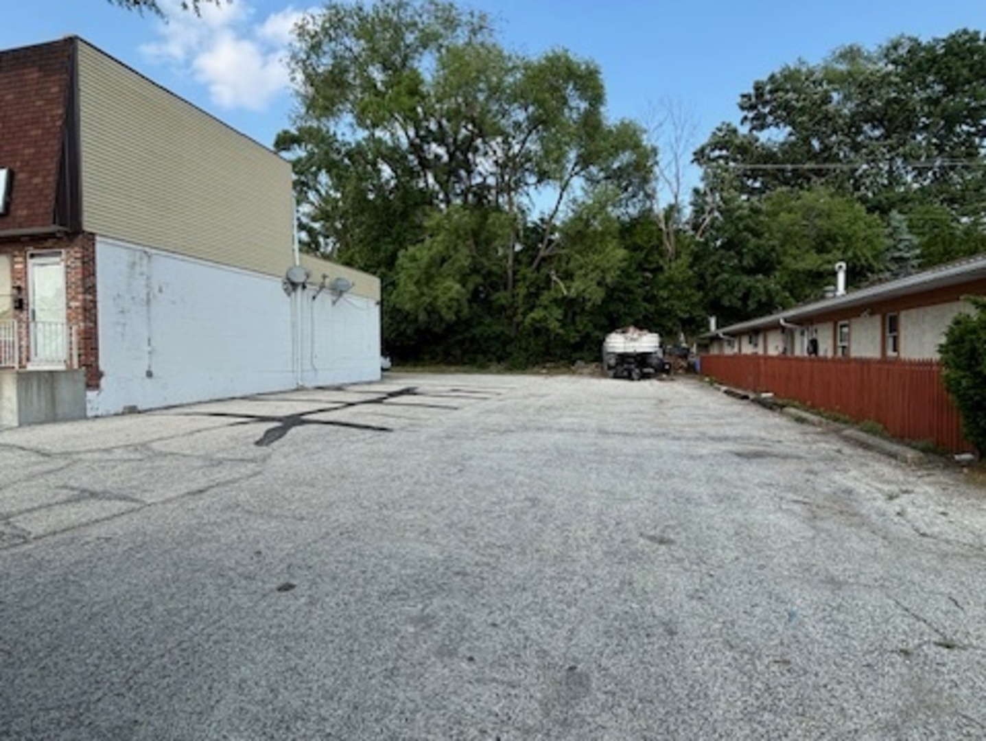 21 S US Highway 12 Highway, Fox Lake, IL 60020