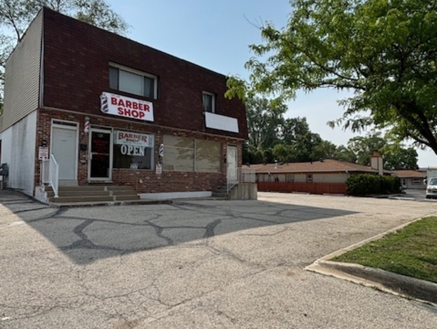 21 S US Highway 12 Highway, Fox Lake, IL 60020