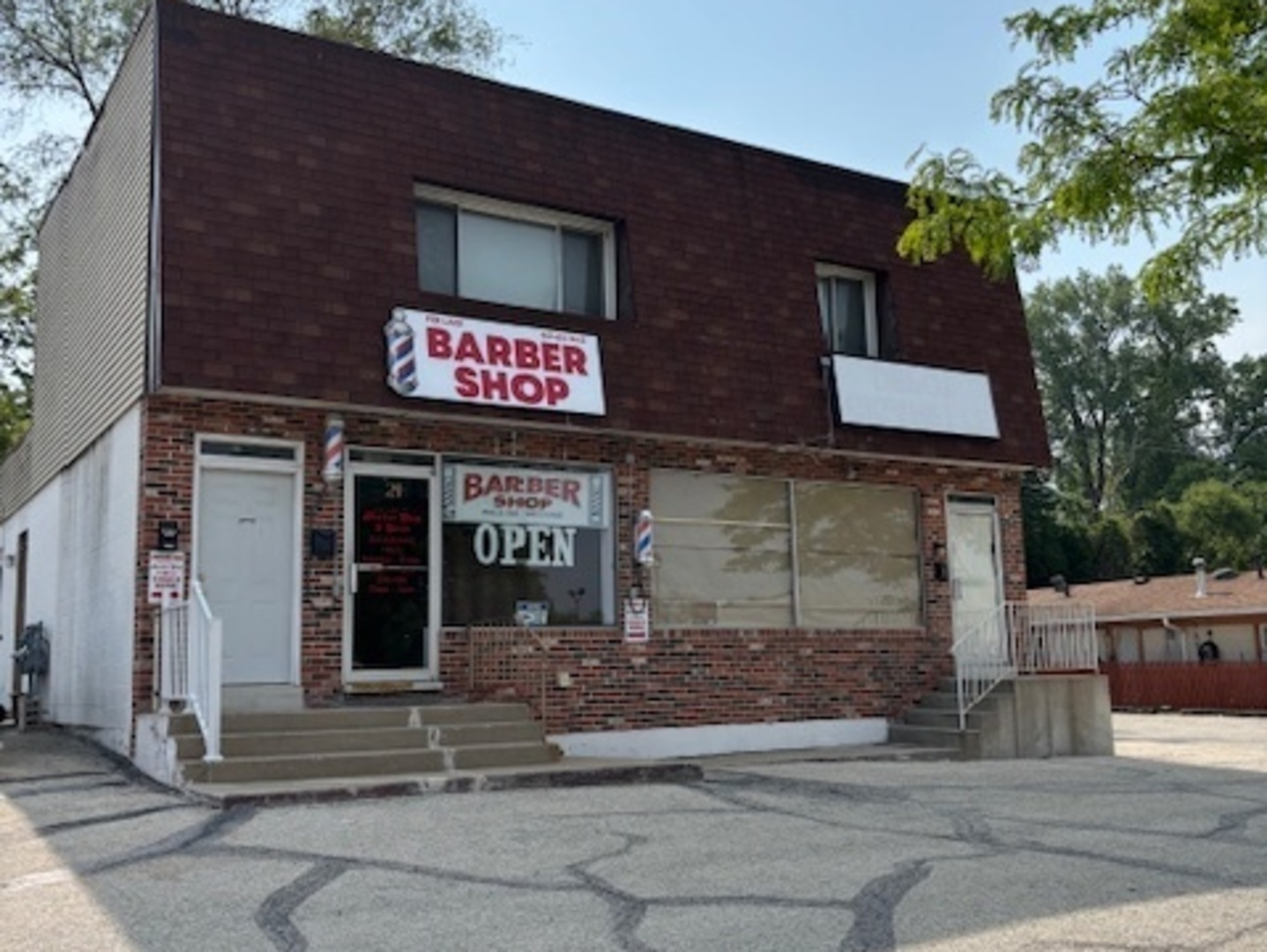 21 S US Highway 12 Highway, Fox Lake, IL 60020