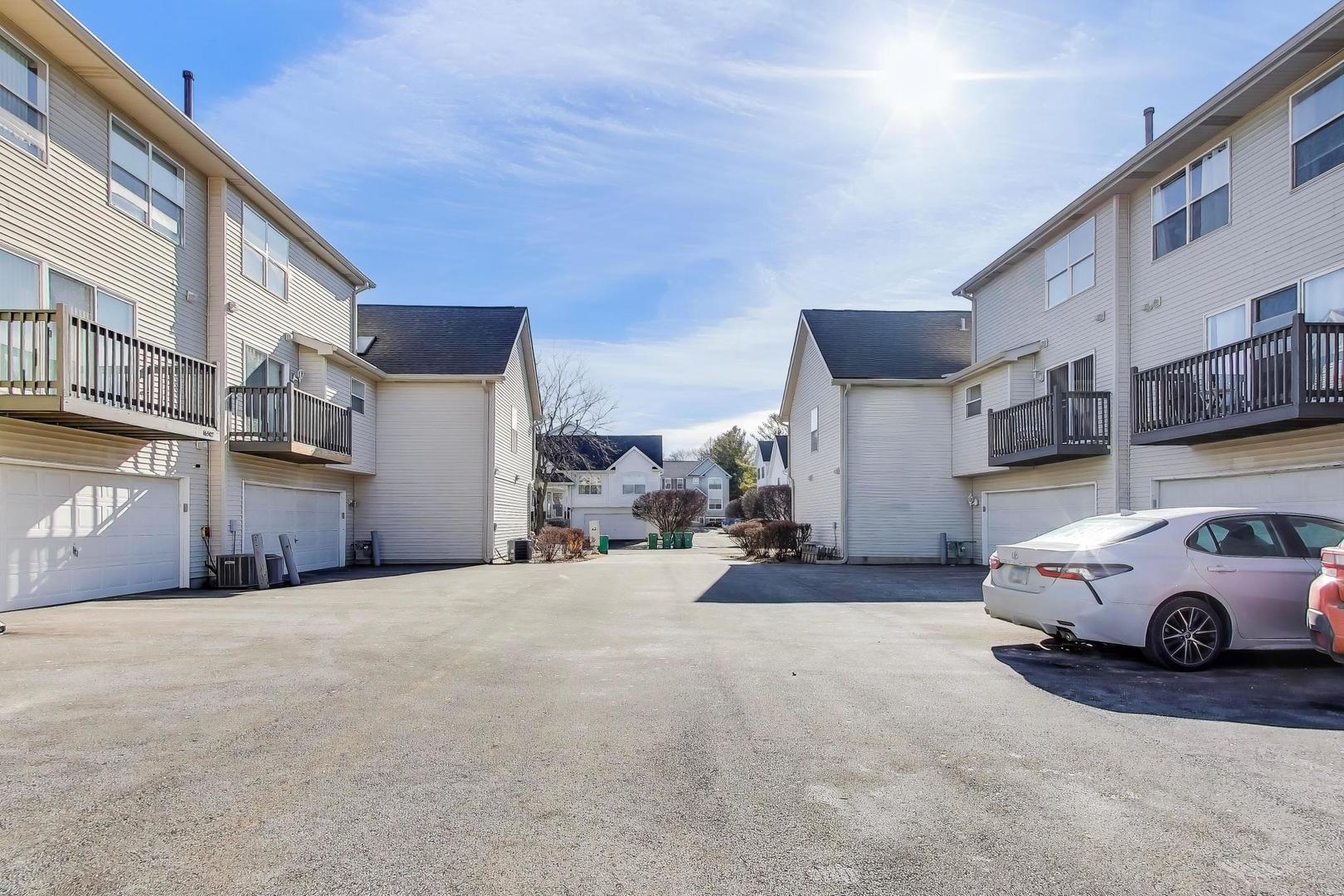 16510 Teton Drive, Lockport, IL 60441