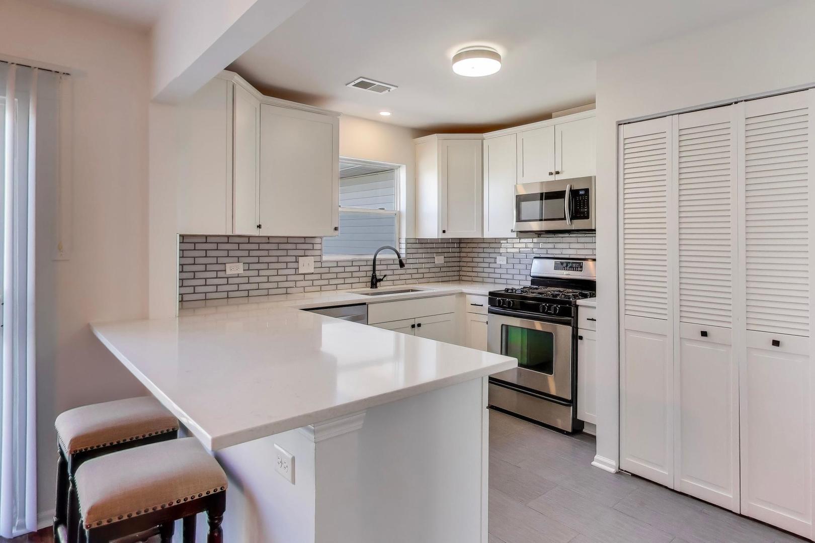 16510 Teton Drive, Lockport, IL 60441