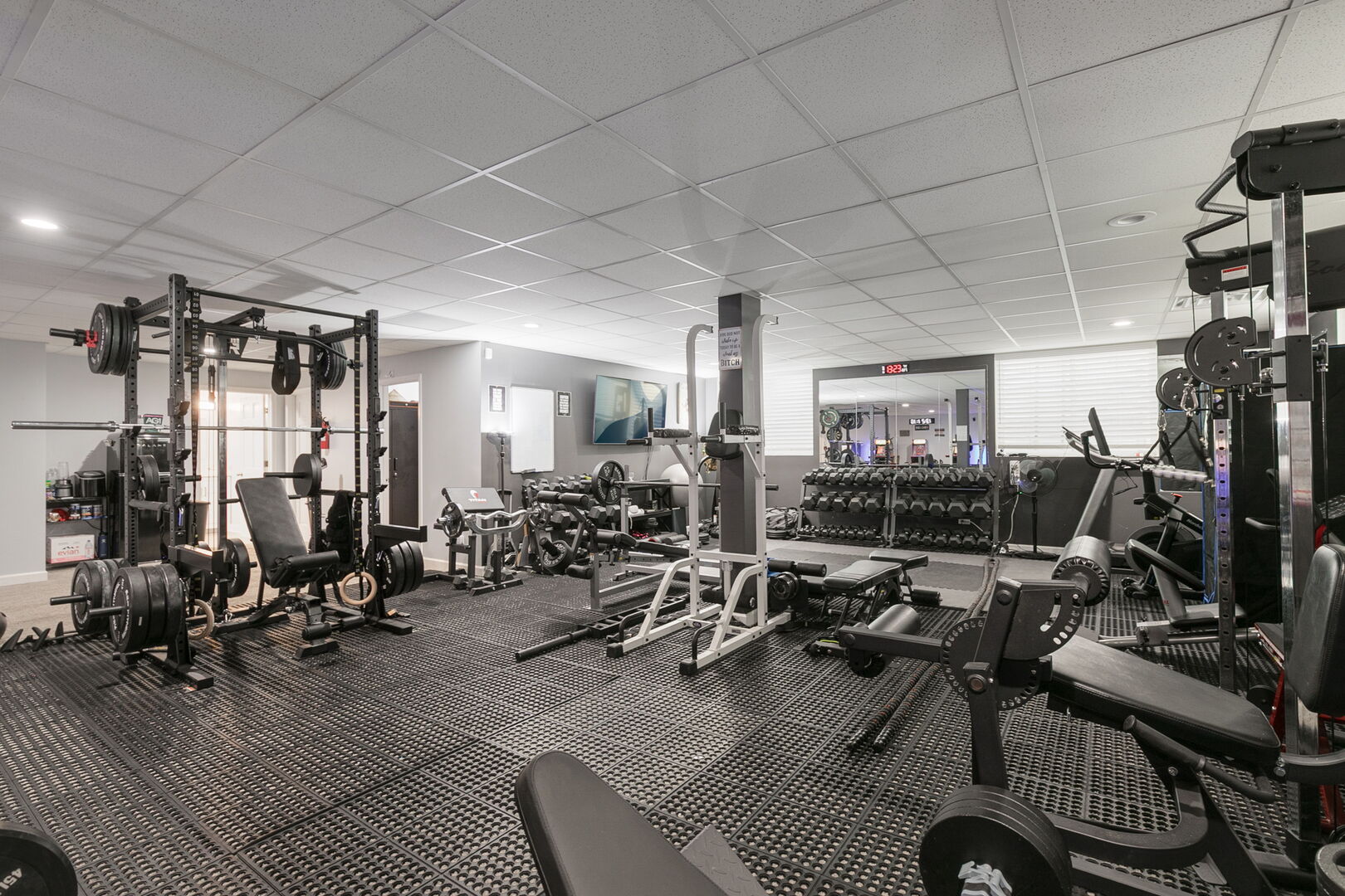 1713 Gilboa Avenue, Zion, IL 60099