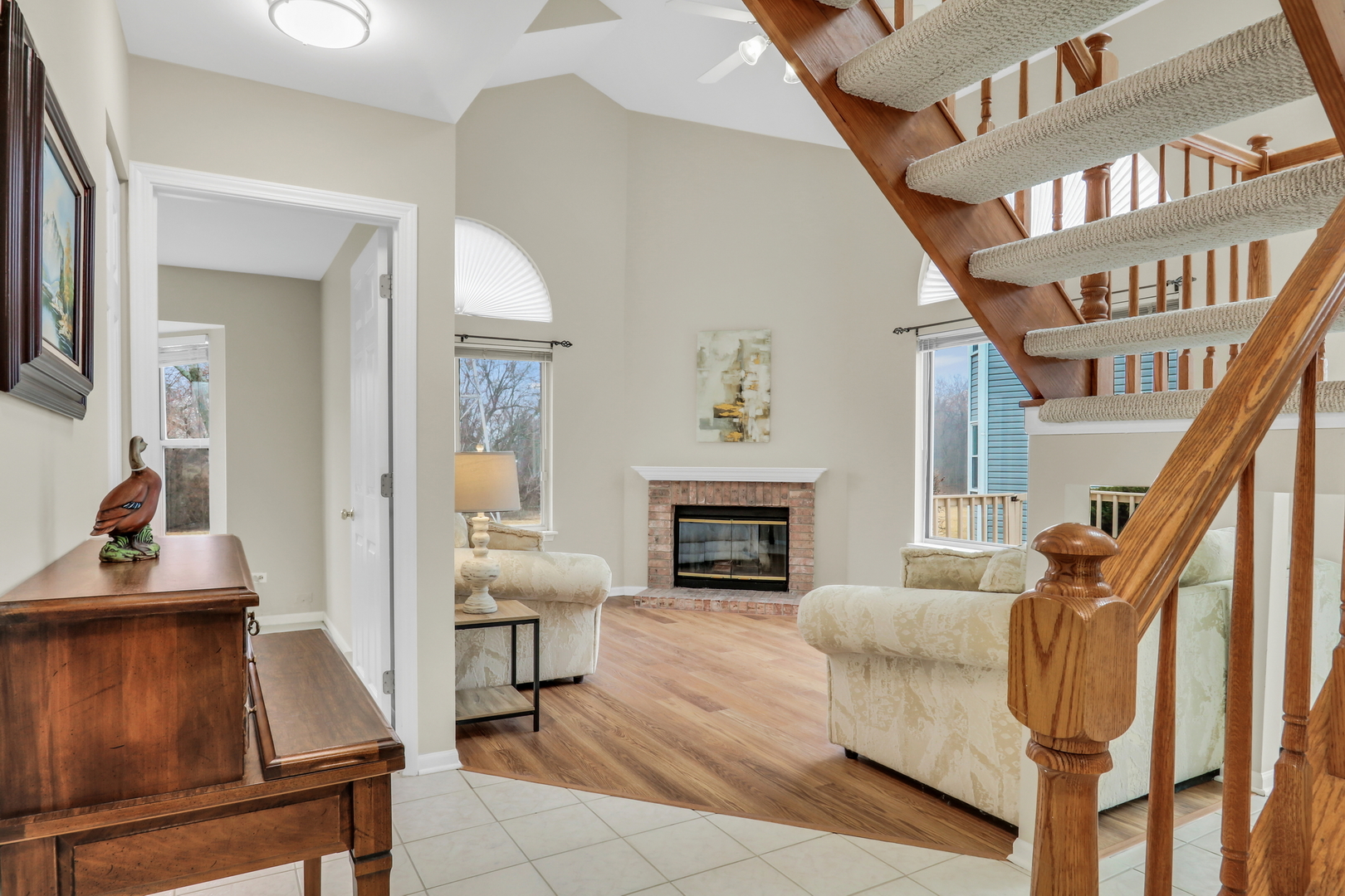 1824 Princeton Court, Gurnee, IL 60031