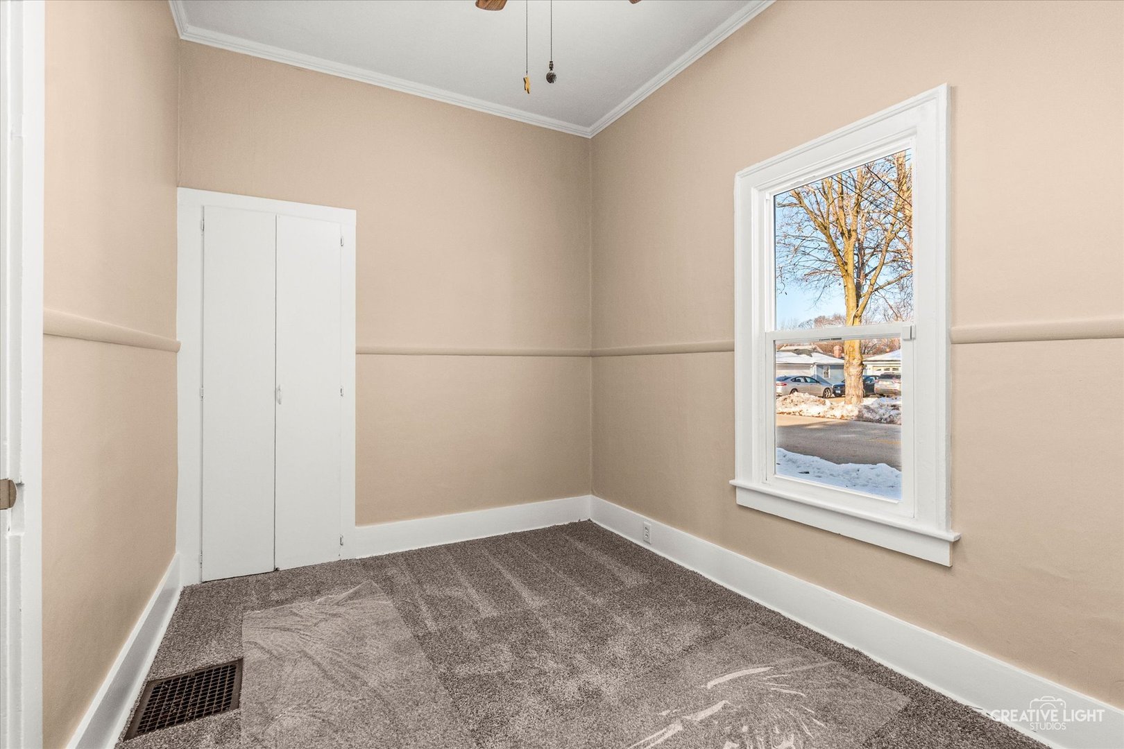 217 N Hugh Street, Plano, IL 60545