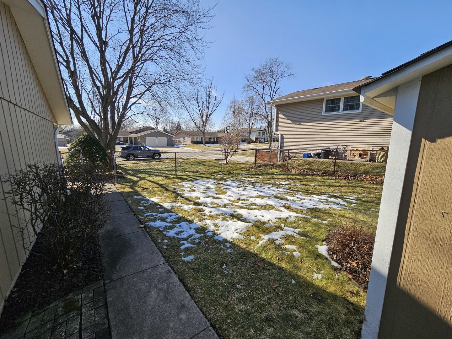 1828 Cannon Court, Schaumburg, IL 60193