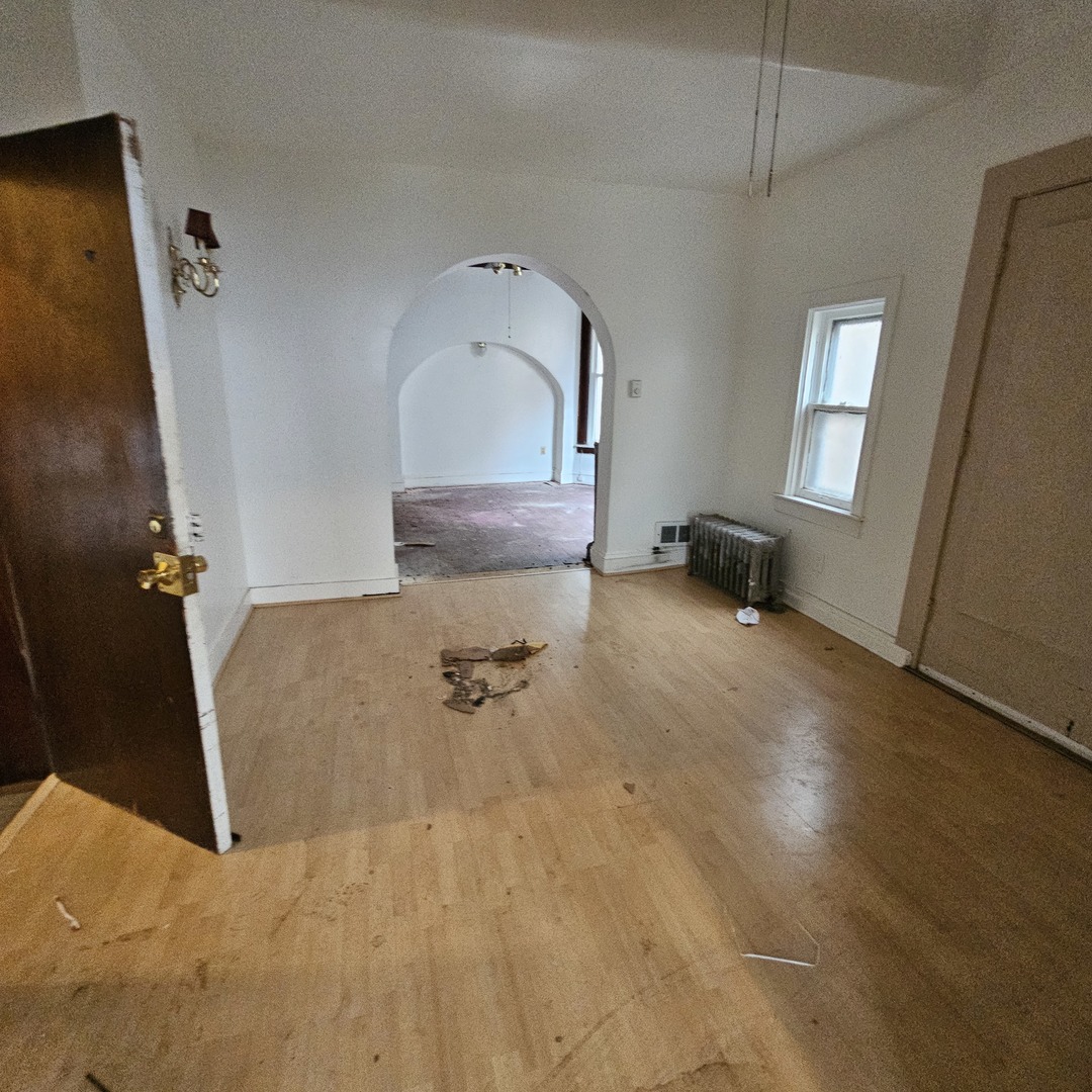 3834 W Monroe Street, Chicago, IL 60624