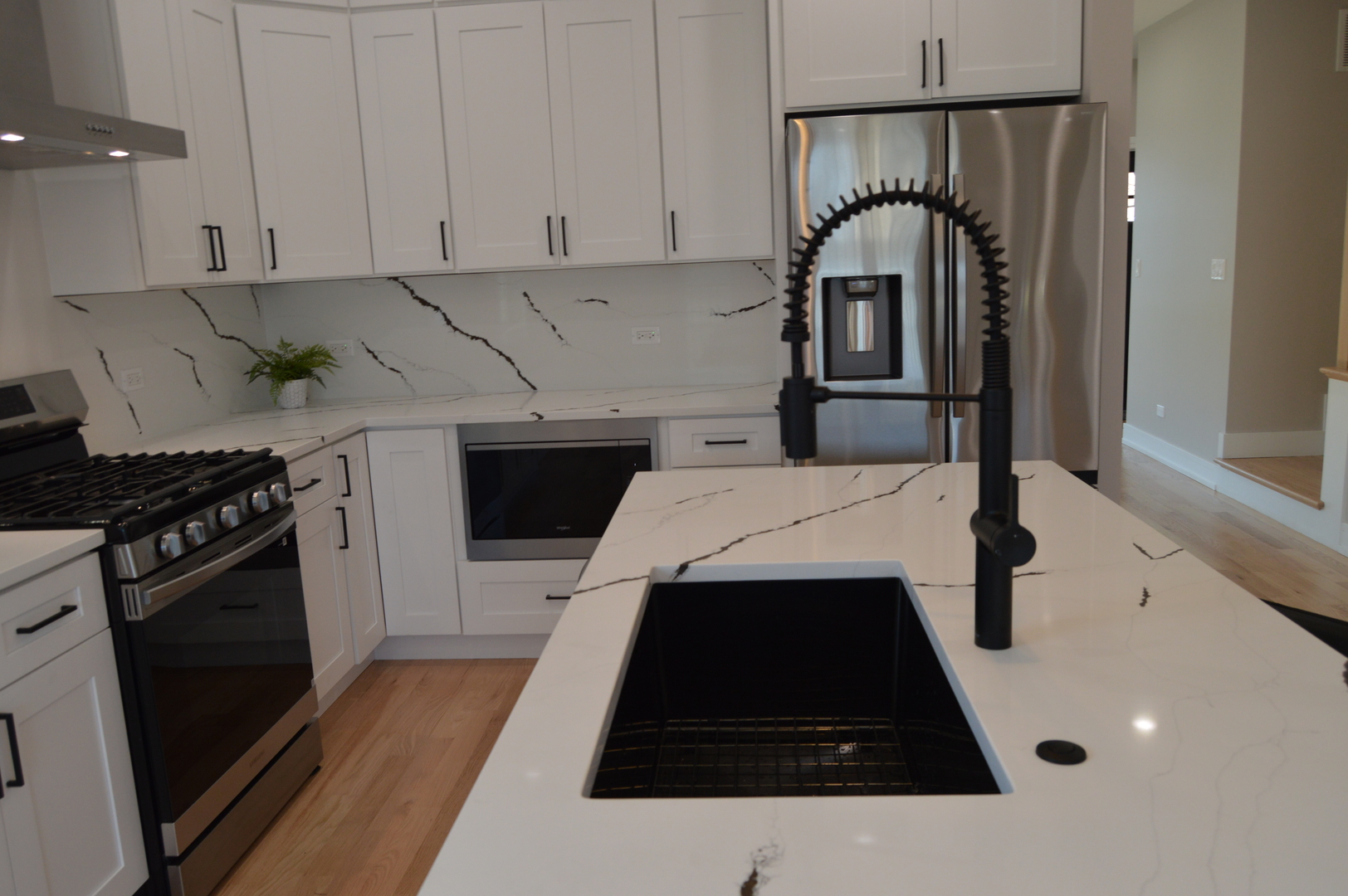 3755 N Odell Avenue, Chicago, IL 60634