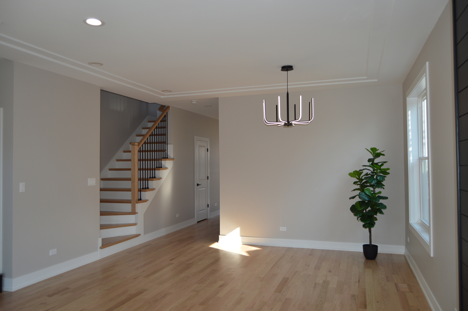 3755 N Odell Avenue, Chicago, IL 60634