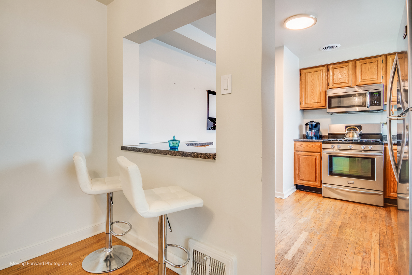 1348 Hull Avenue, Westchester, IL 60154