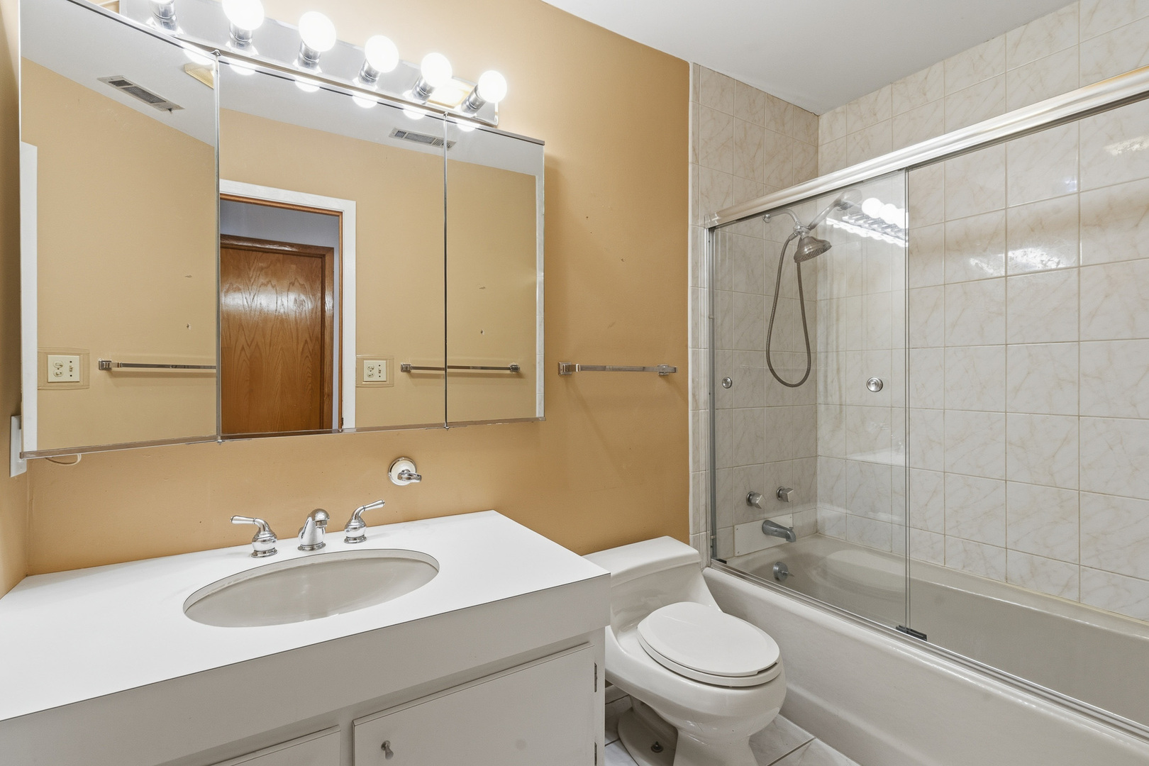 324 Gina Drive, New Lenox, IL 60451