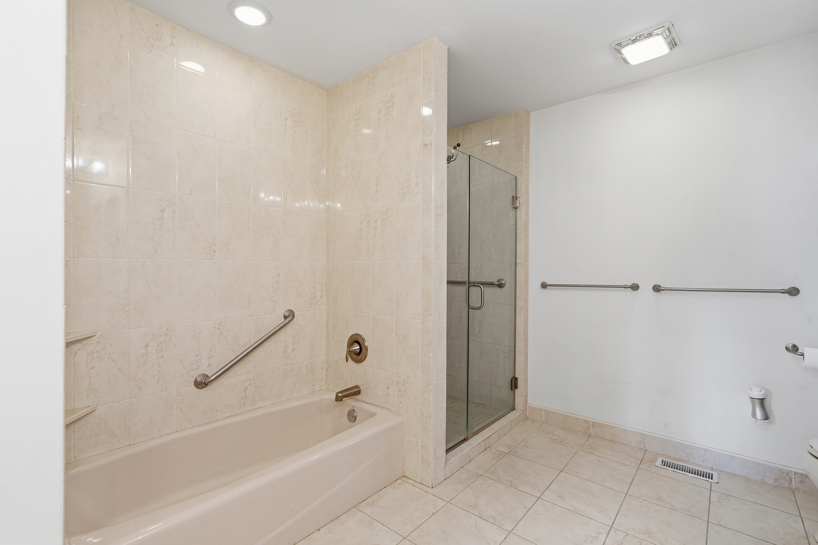 324 Gina Drive, New Lenox, IL 60451