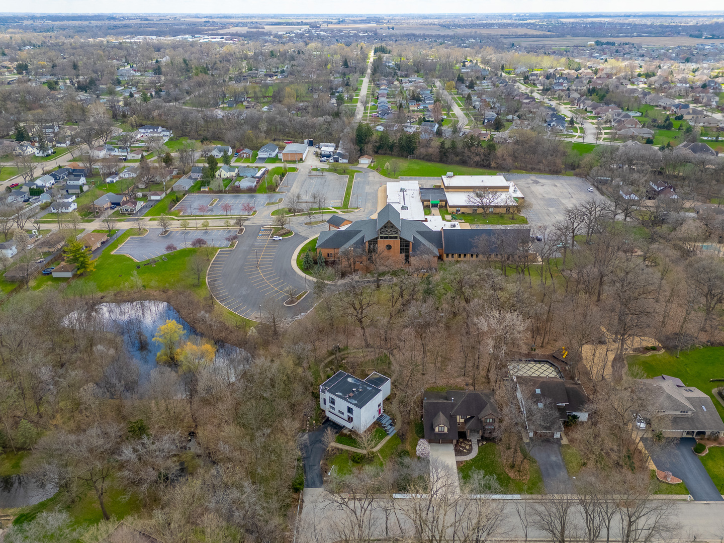 324 Gina Drive, New Lenox, IL 60451