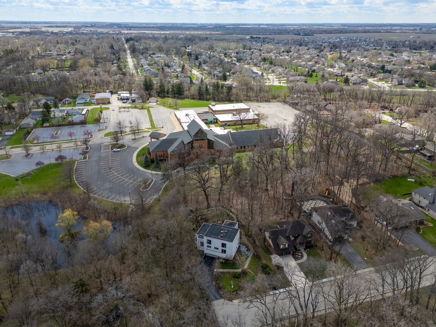 324 Gina Drive, New Lenox, IL 60451