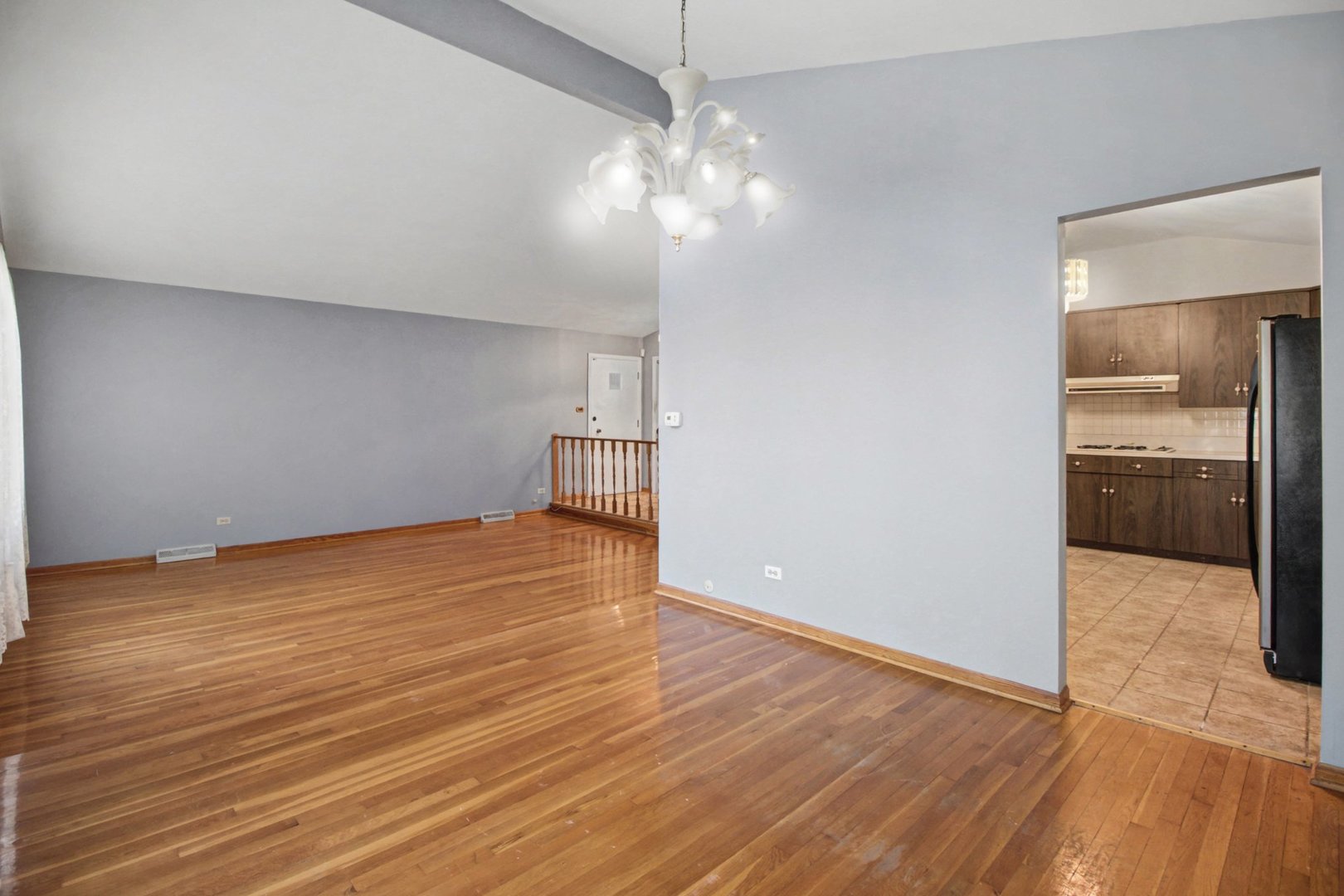 548 Leamington Avenue, Wilmette, IL 60091