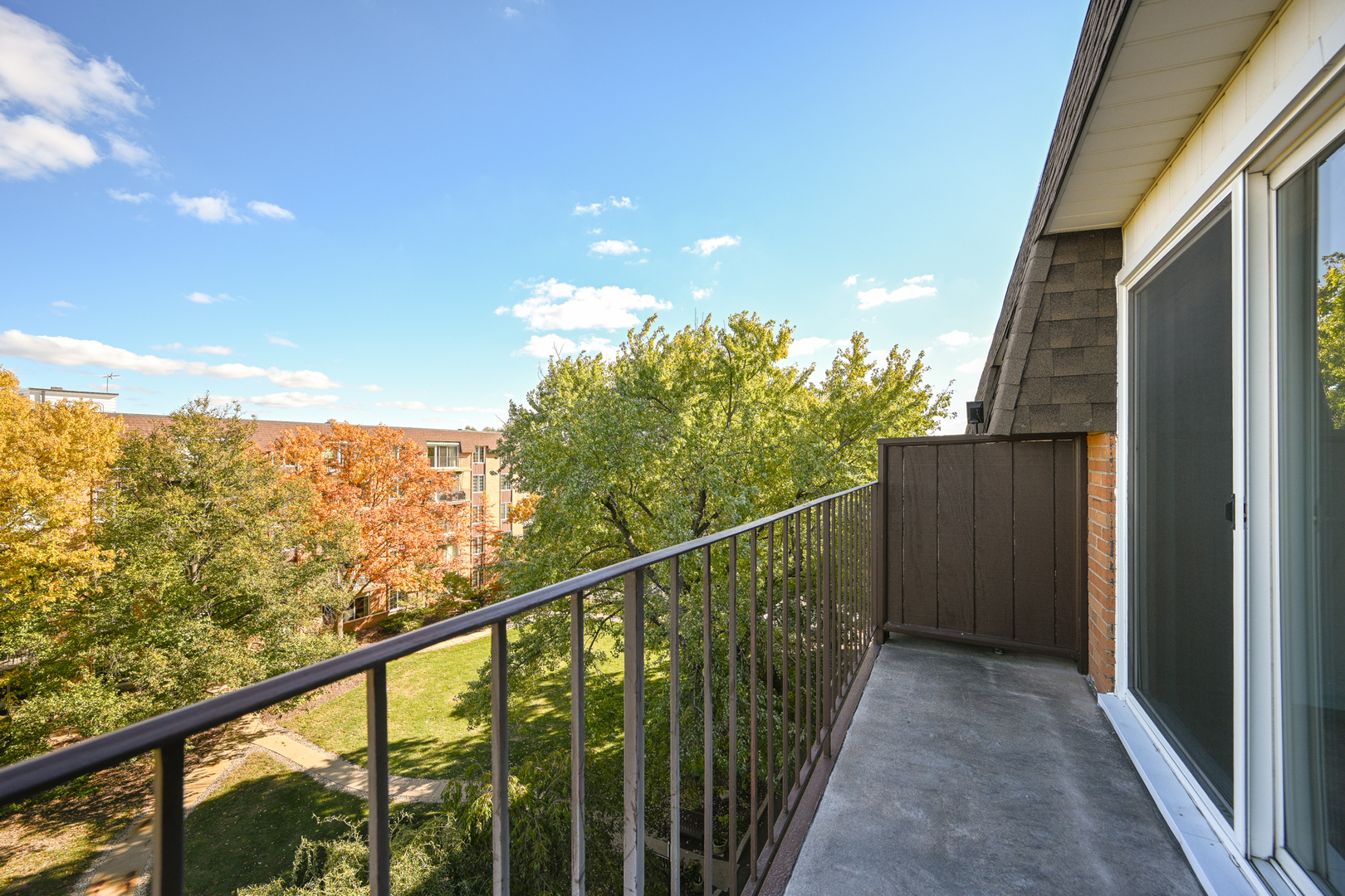 441 N Park Boulevard #5K, Glen Ellyn, IL 60137