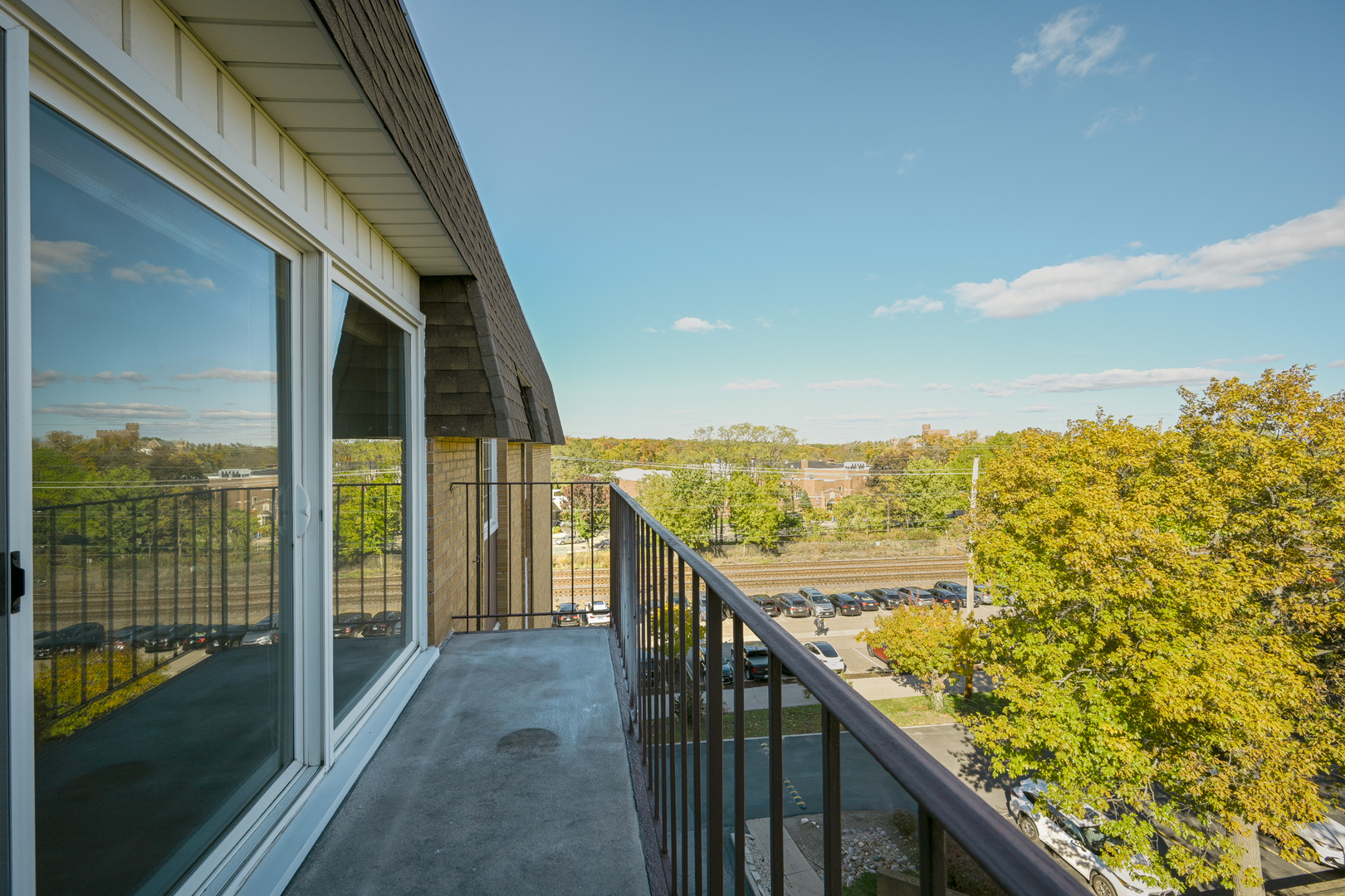 441 N Park Boulevard #5K, Glen Ellyn, IL 60137