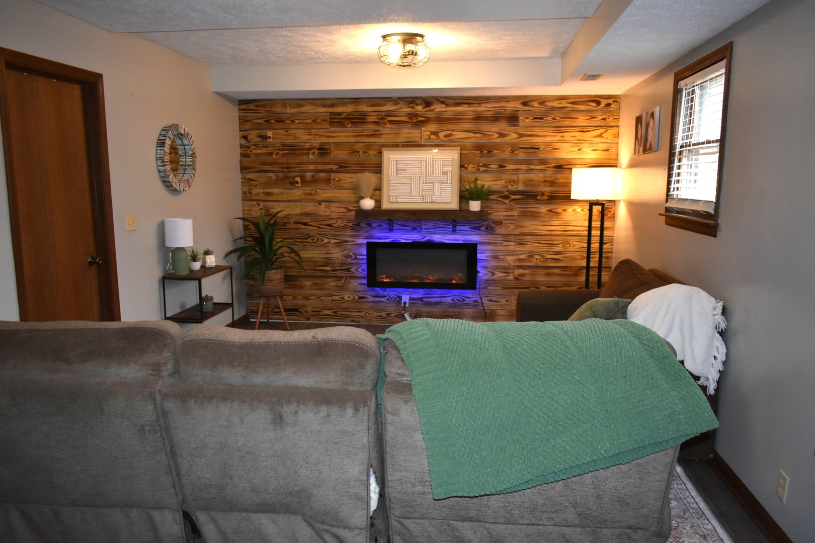 35 W 5th Street, El Paso, IL 61738