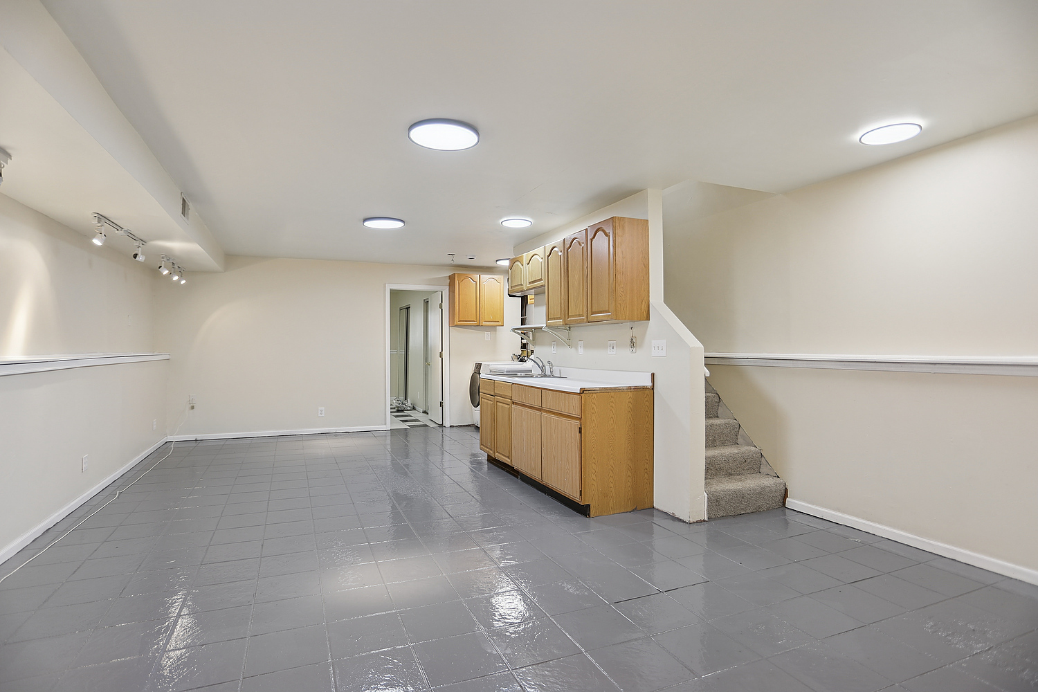 3127 W Fulton Street, Chicago, IL 60612