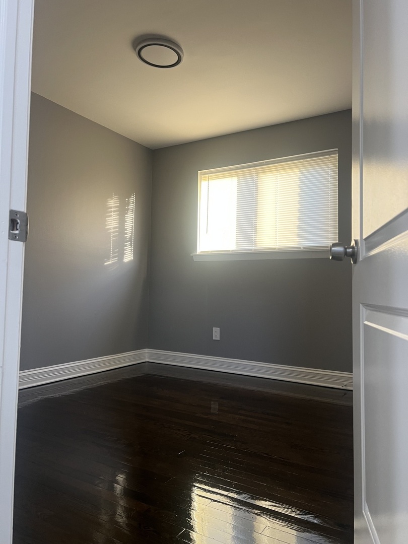 9020 S King Drive, Chicago, IL 60619