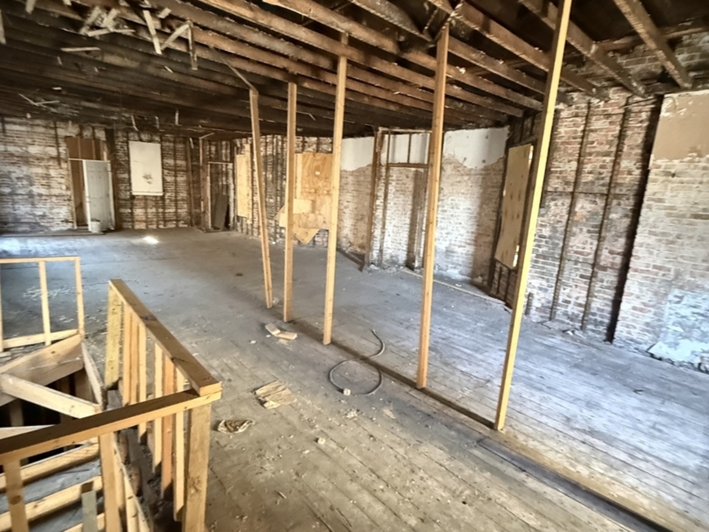 764 S Kenneth Avenue, Chicago, IL 60624