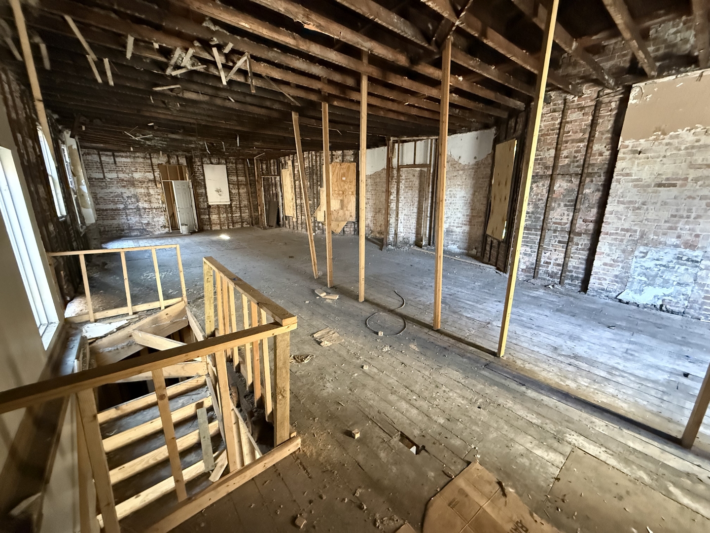 764 S Kenneth Avenue, Chicago, IL 60624