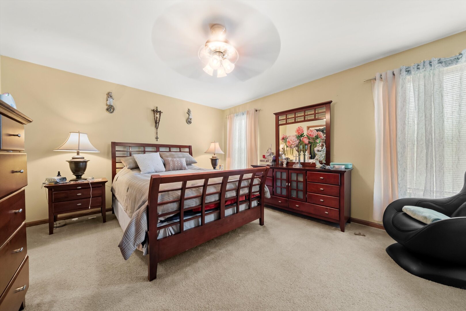 6501 ROTH Drive, Joliet, IL 60431