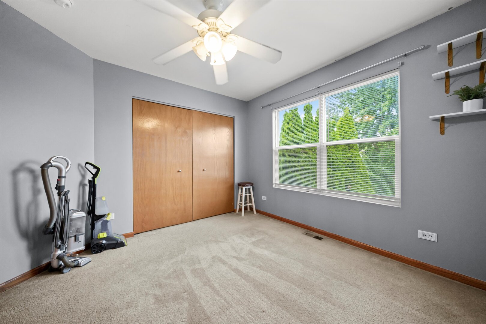 6501 ROTH Drive, Joliet, IL 60431