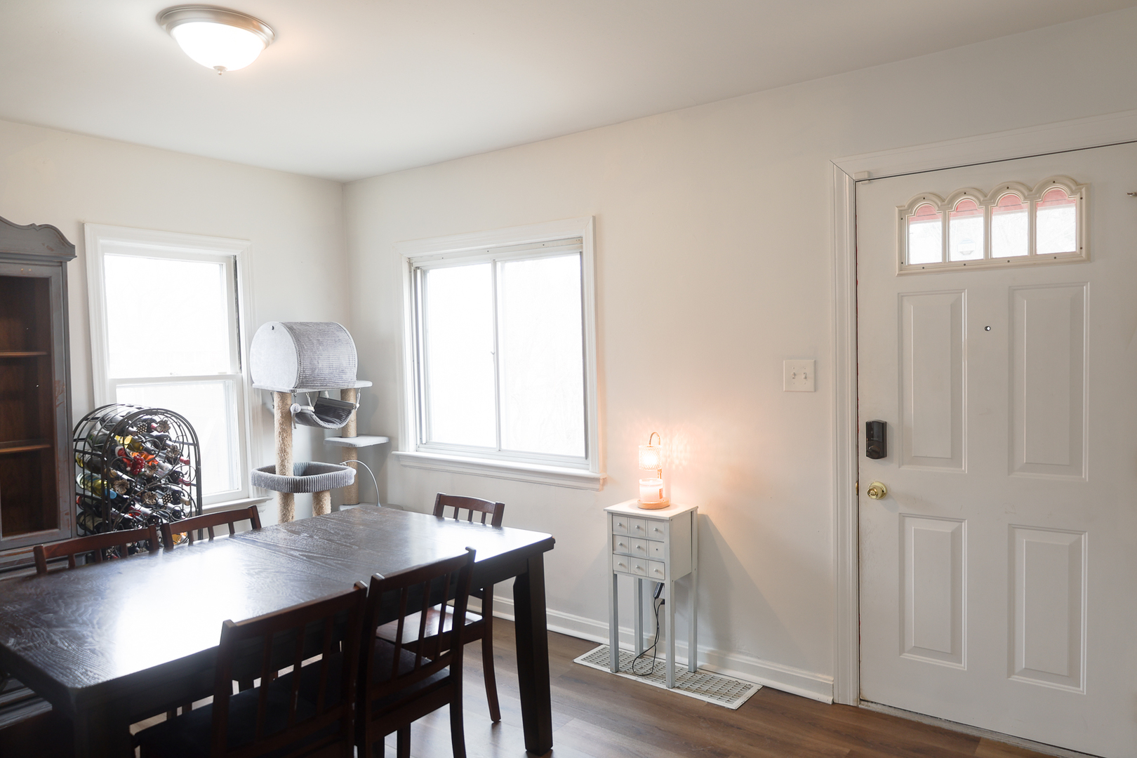 113 S Westlawn Avenue, Aurora, IL 60506