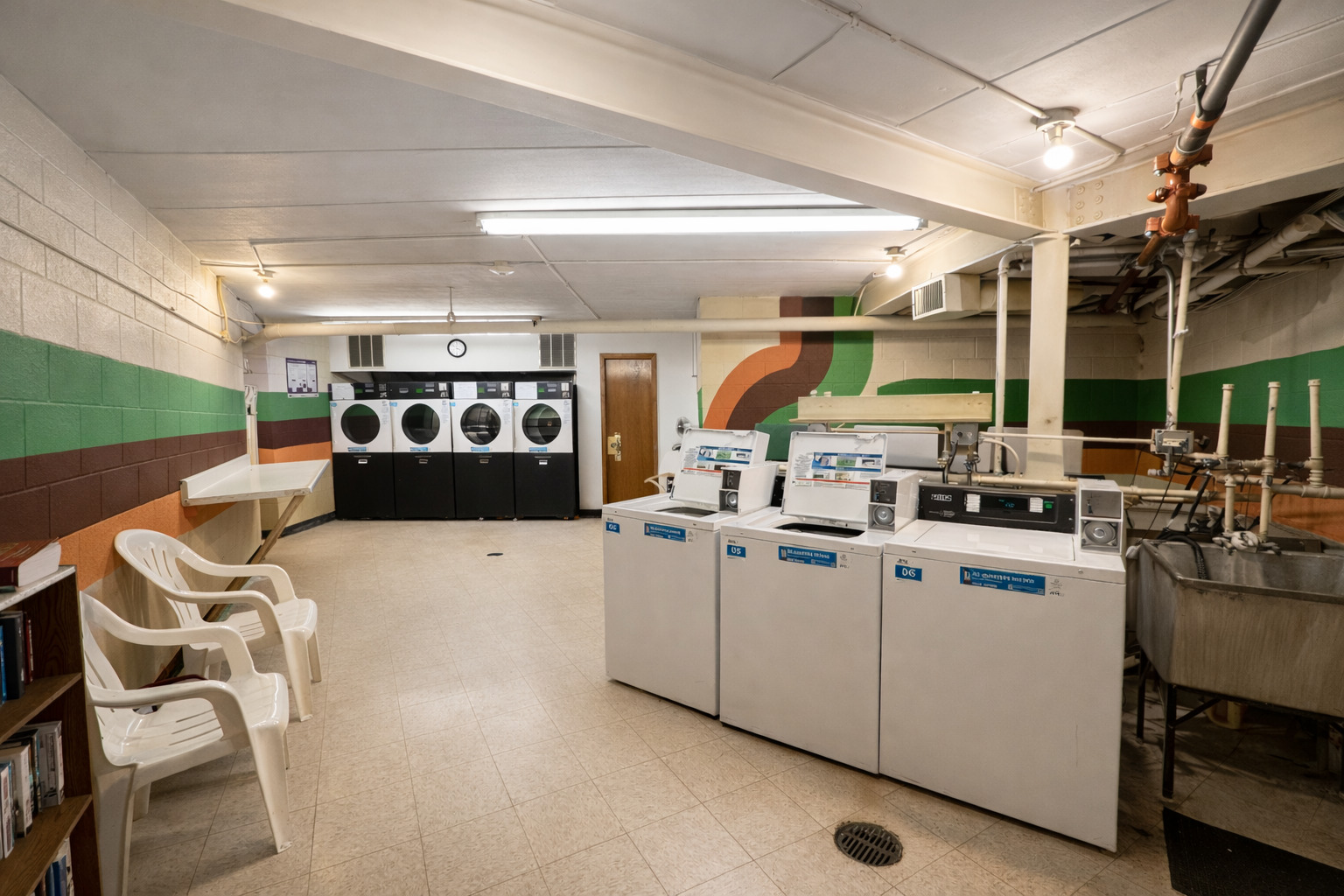 9820 S Pulaski Road #122, Oak Lawn, IL 60453