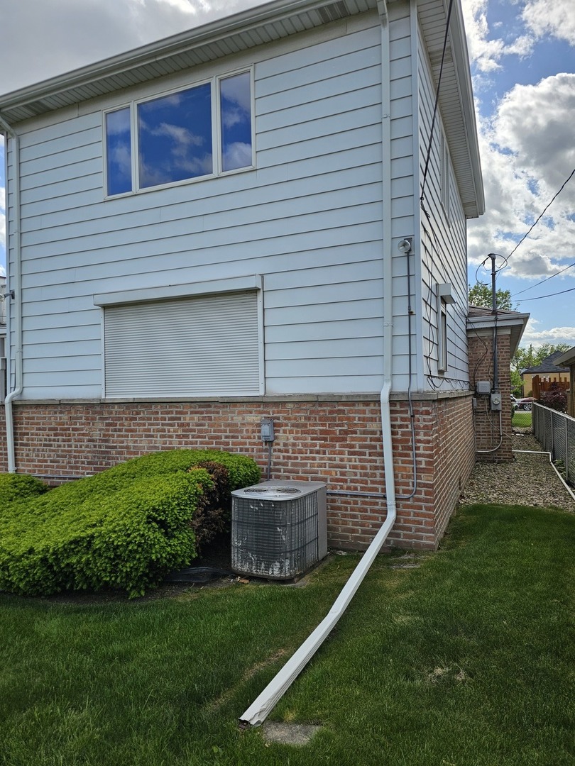 8605 S Calumet Avenue, Chicago, IL 60619