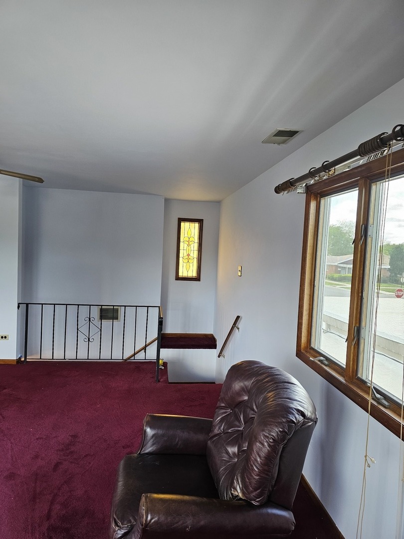 8605 S Calumet Avenue, Chicago, IL 60619