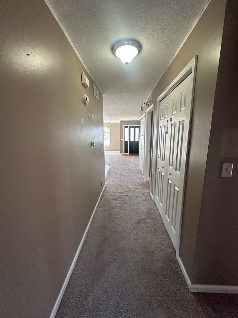 902 E Washington Street, Leroy, IL 61752