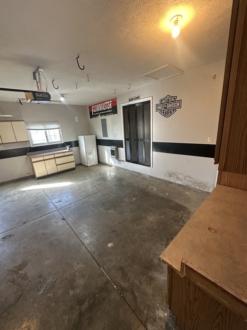 902 E Washington Street, Leroy, IL 61752