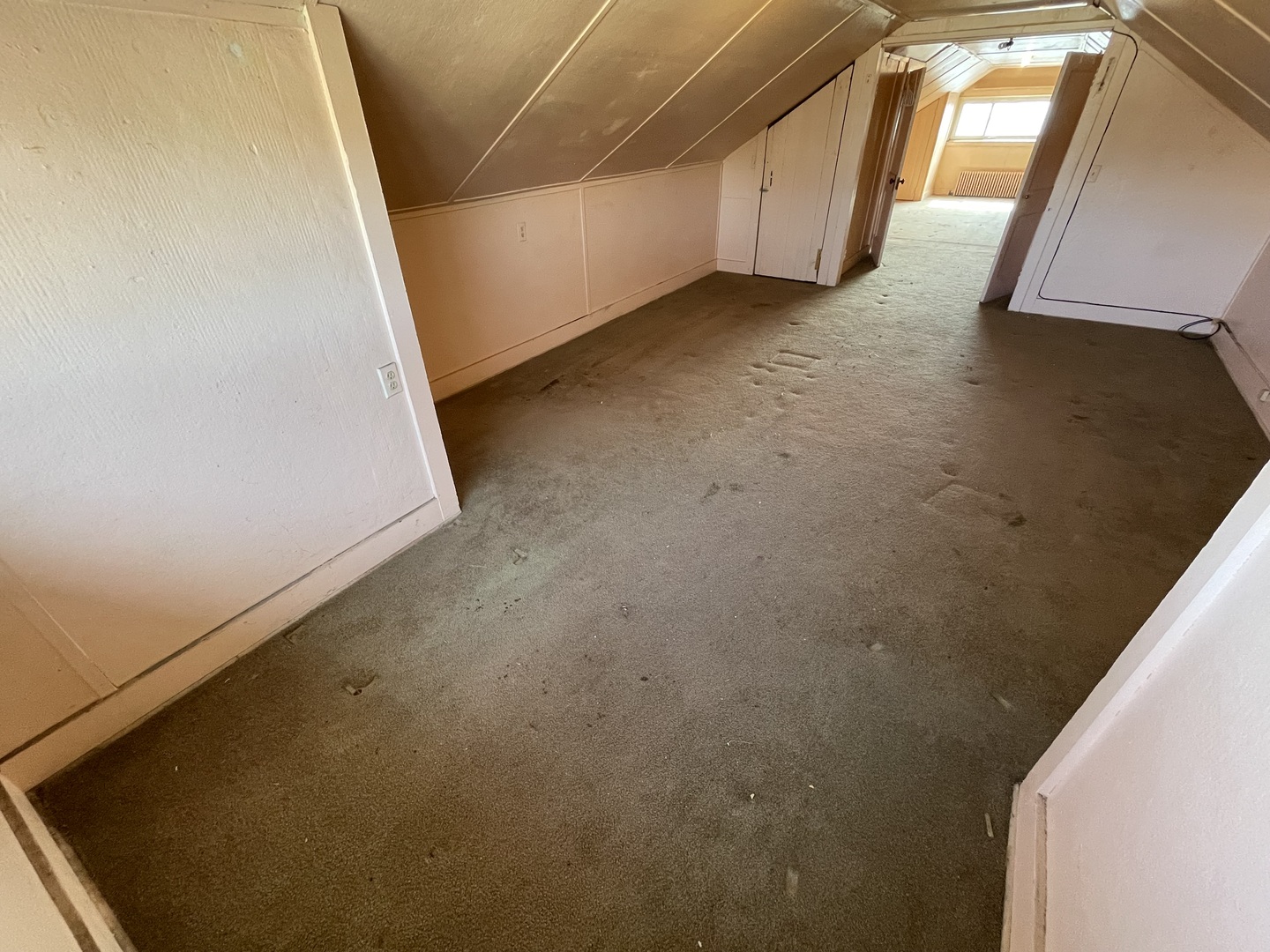 1643 E 86th Street, Chicago, IL 60617