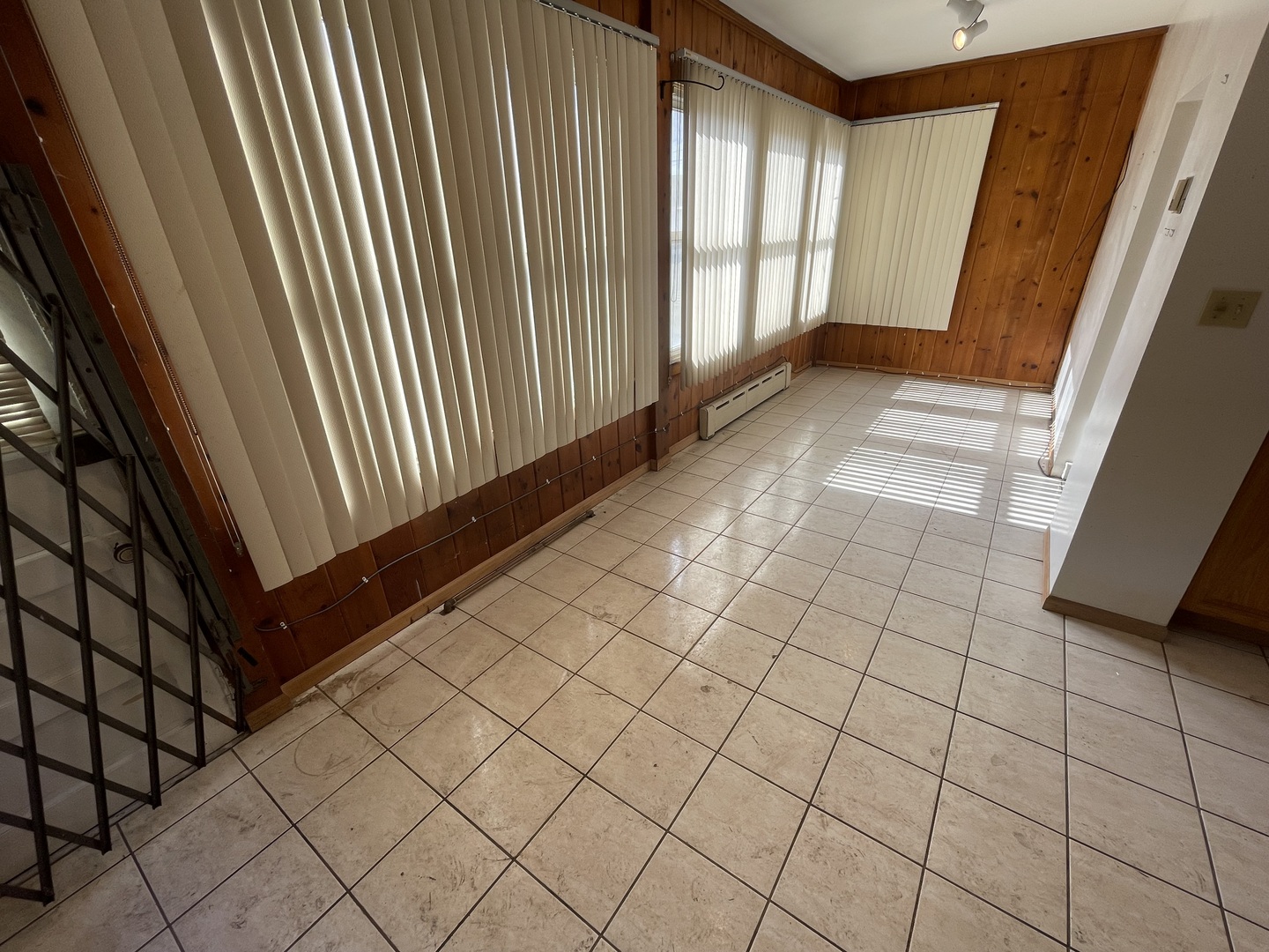 1643 E 86th Street, Chicago, IL 60617