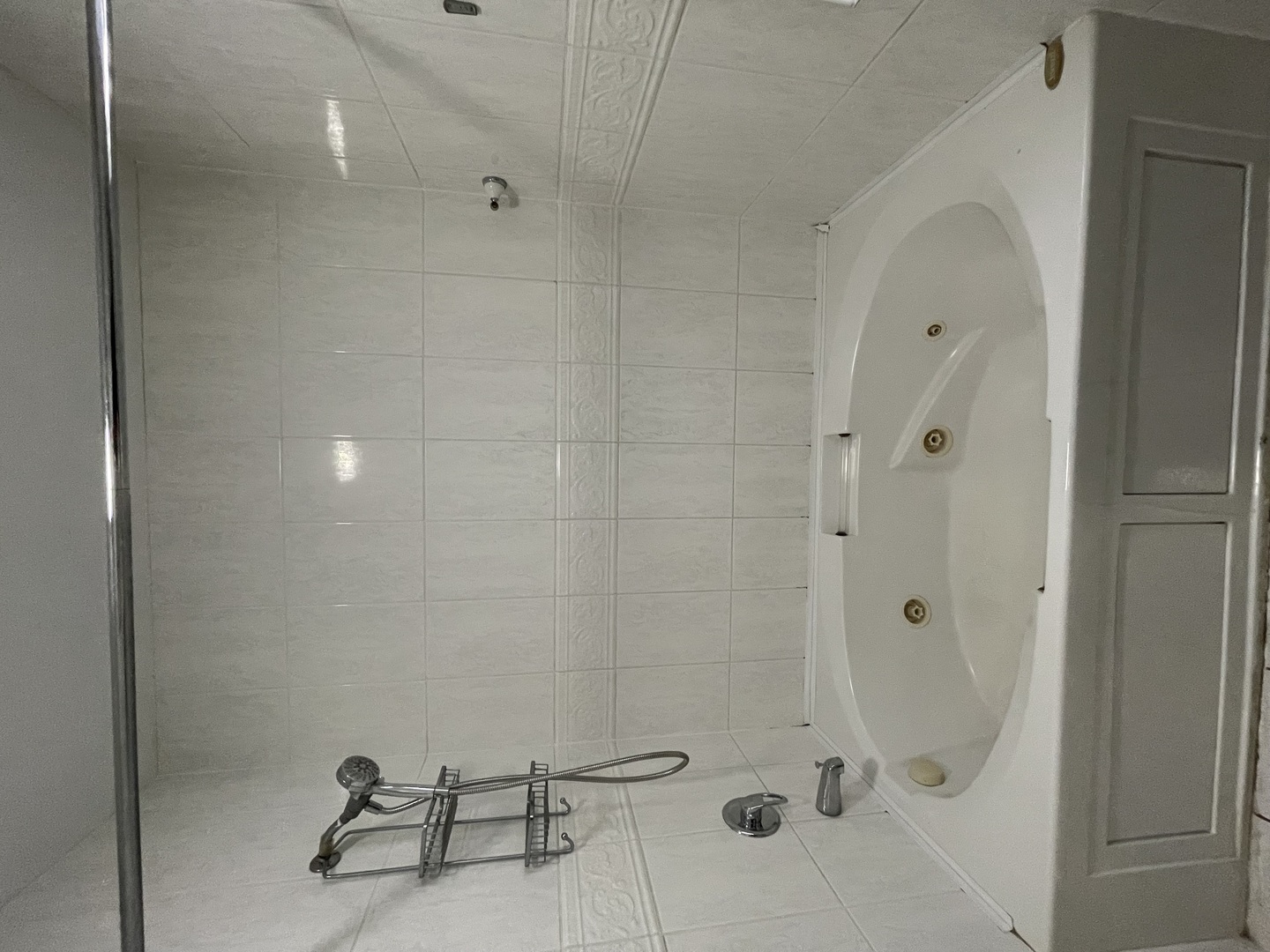 1643 E 86th Street, Chicago, IL 60617