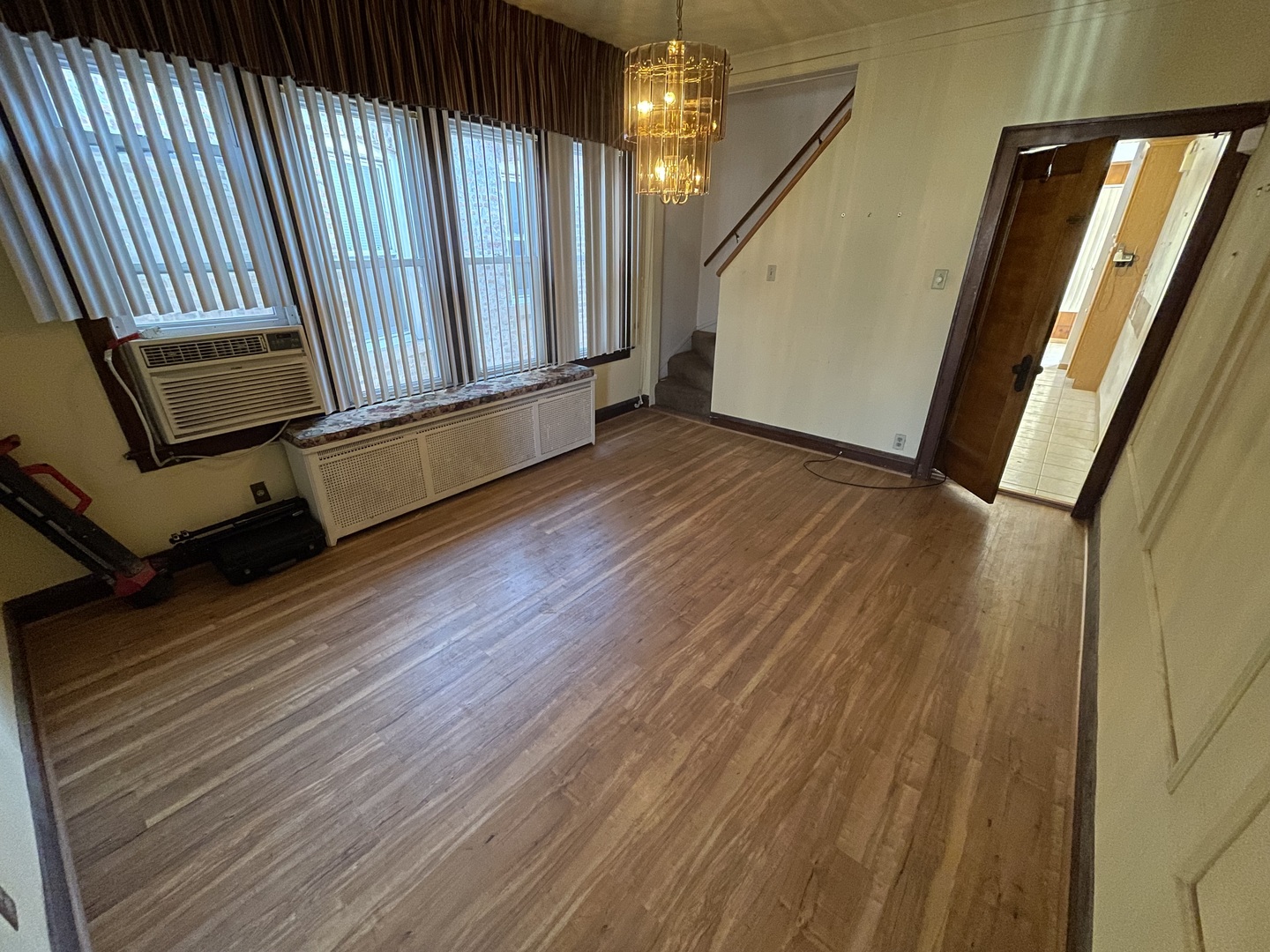 1643 E 86th Street, Chicago, IL 60617