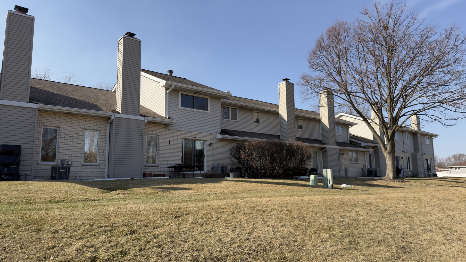 7717 W 158th Court, Orland Park, IL 60462