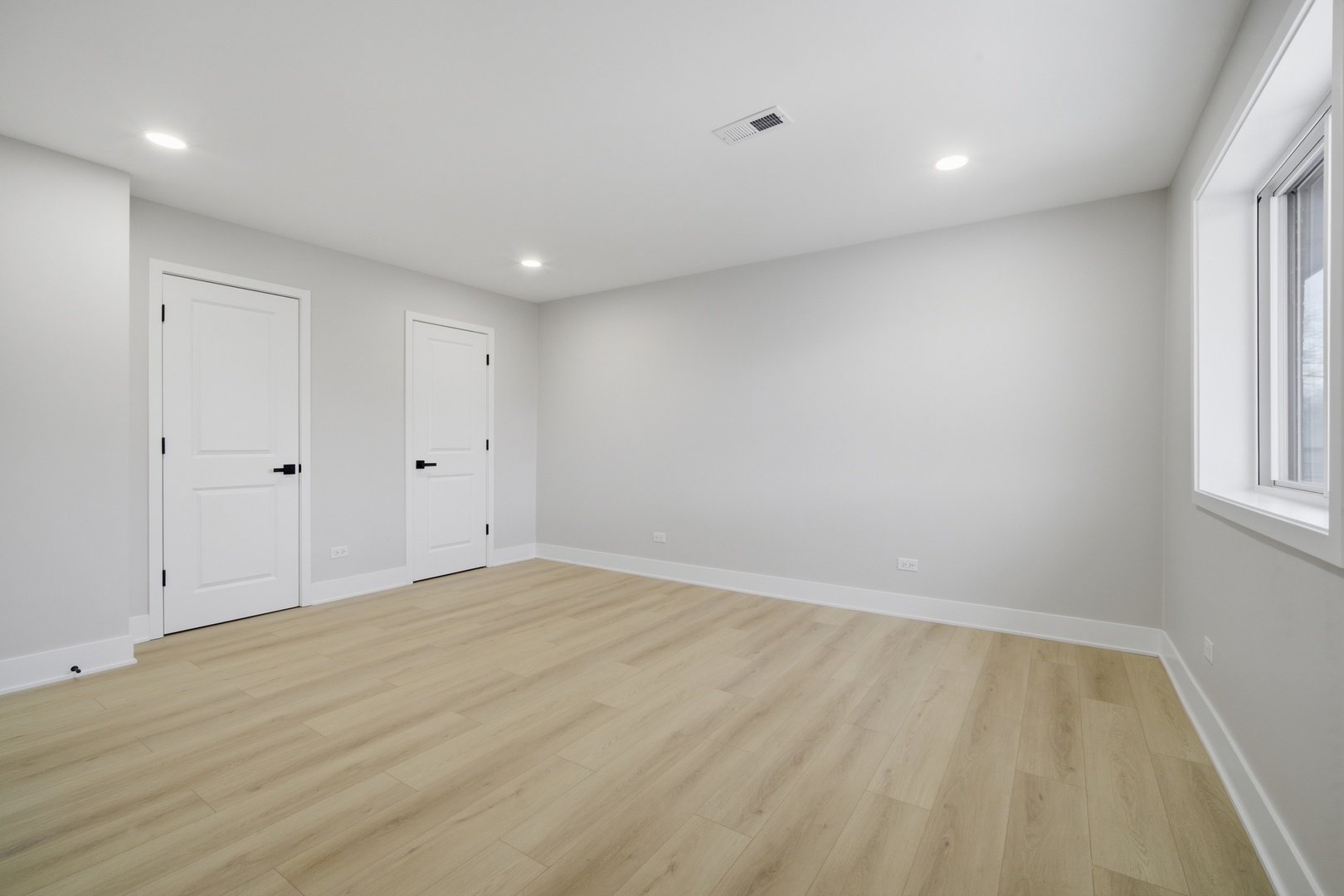 1175 Hunters Lane, Lake Zurich, IL 60047