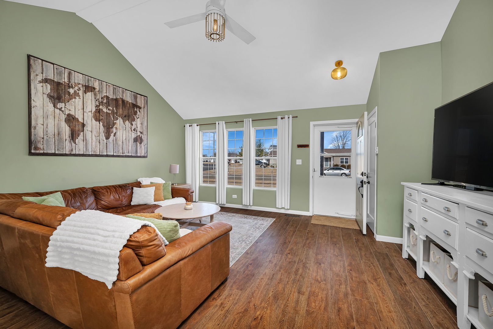 1519 Carol Anne Drive, Morris, IL 60450